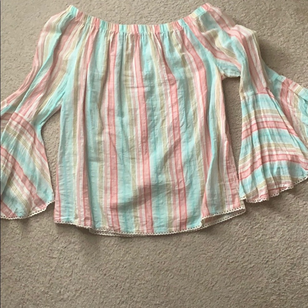 Off the shoulder top - Picture 4 of 5